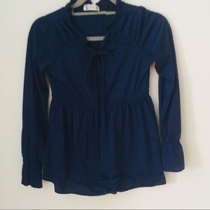 ⛄️❄️Beautiful top preloved❄️⛄️